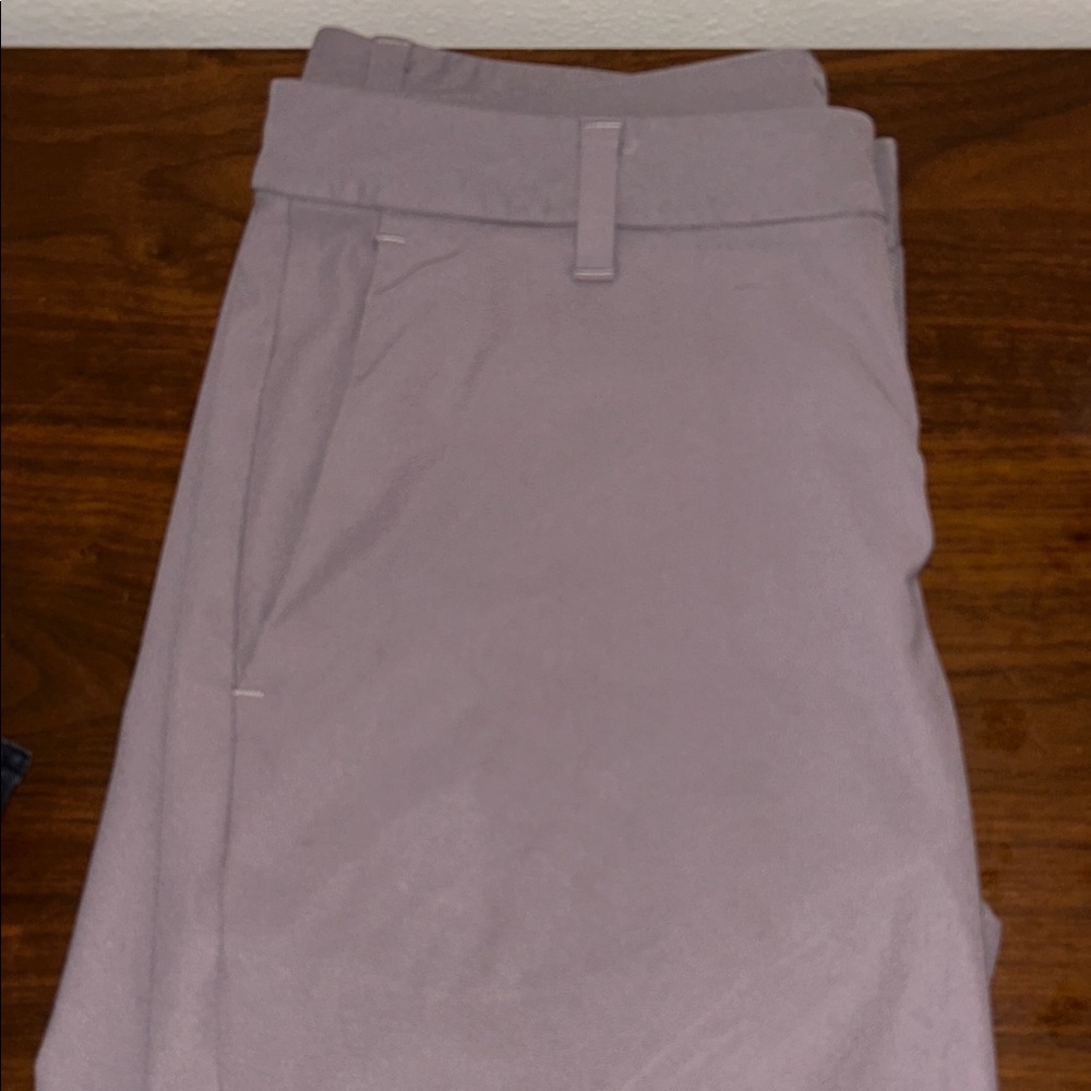 Lulu Lemon Men’s Lavender Shorts